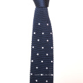 Arbeiten Sie dünne Stickerei-weiße Punkt-Mens-Maschen-Krawatten Polyester um